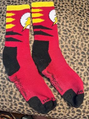 DC Comics “The Flash” Red Graphic Crew Socks with Lightning Design - Men 6-12